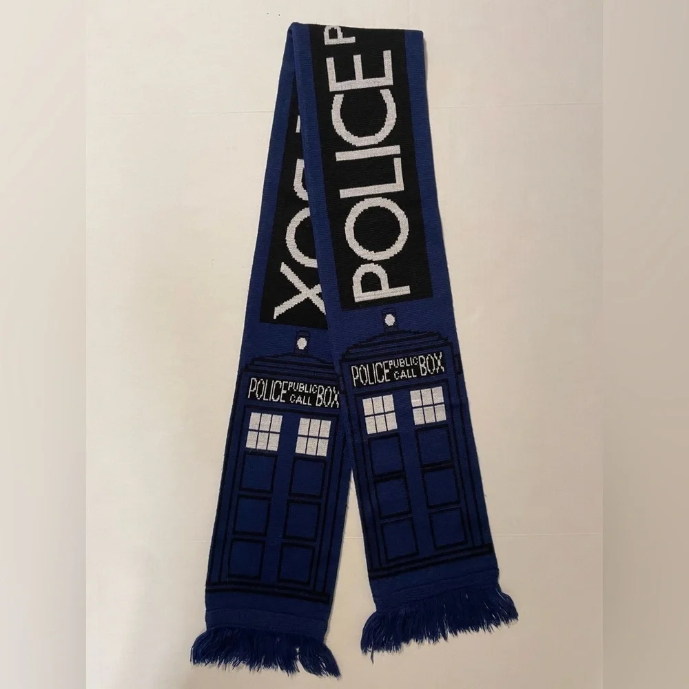Doctor Who Blue TARDIS Police Box Winter Scarf